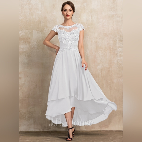 JJs House Dresses & Skirts - A-Line Scoop Illusion Asymmetrical Chiffon Lace Bridal Wedding Dress NWT Size 4